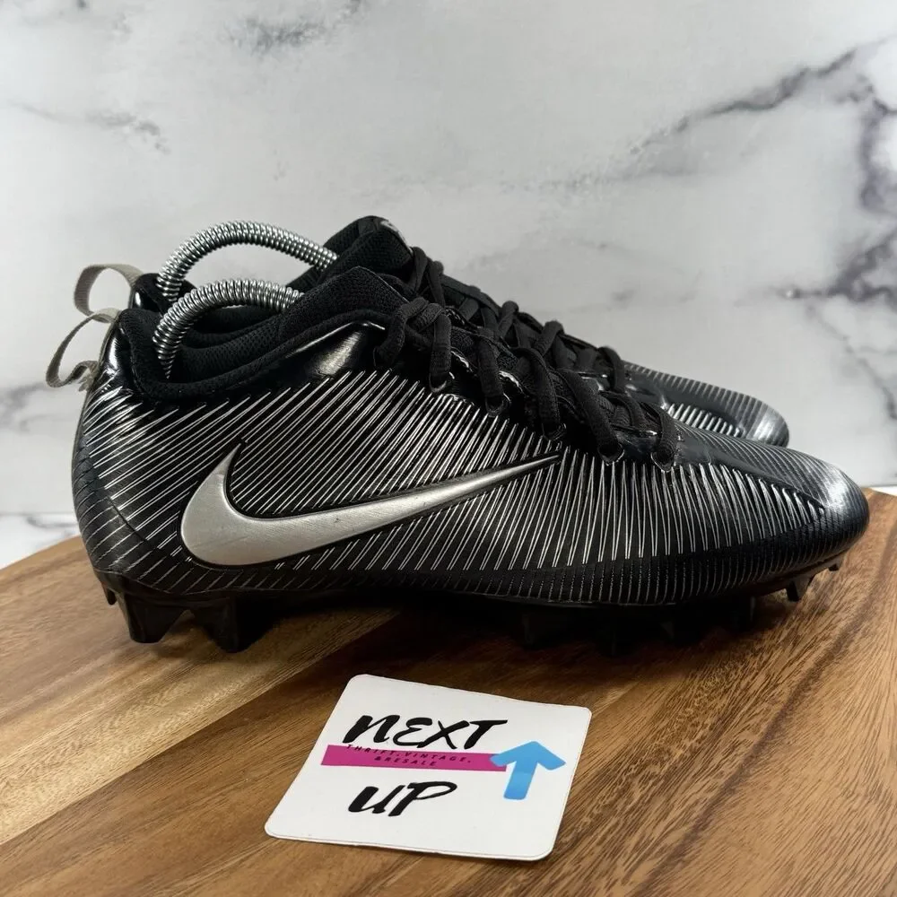 Men’s sz 8.5-Nike Vapor Strike 5 TD Low Football Cleats Black/Silver 833407-001